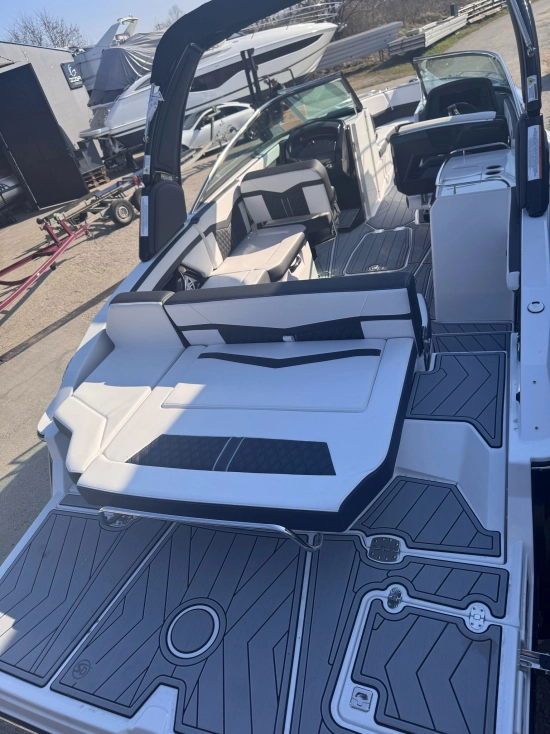 Monterey 278 SS nuevo en venta
