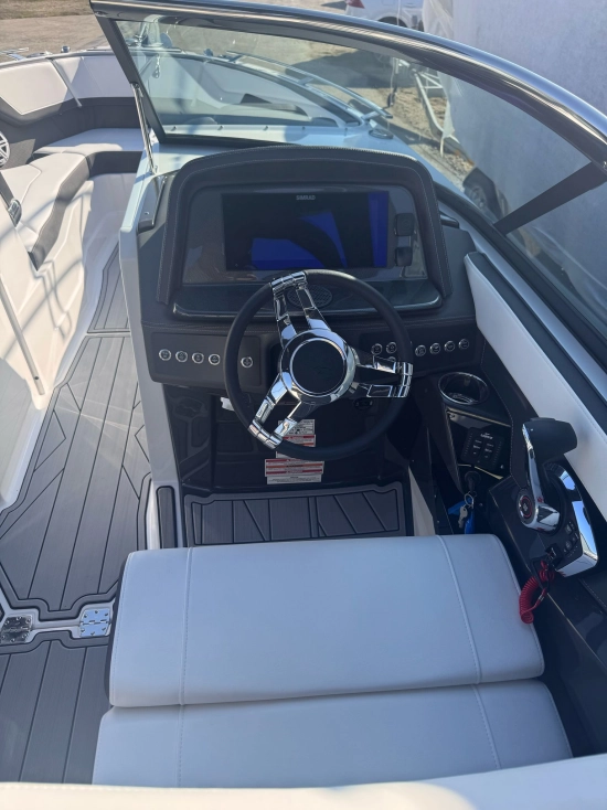Monterey 278 SS nuevo en venta