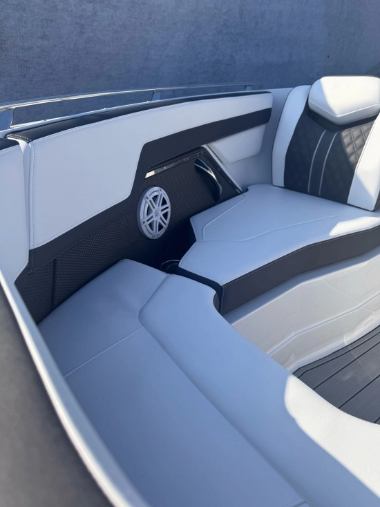 Monterey 278 SS nuevo en venta