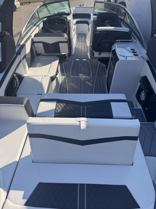 Monterey 278 SS nuevo en venta