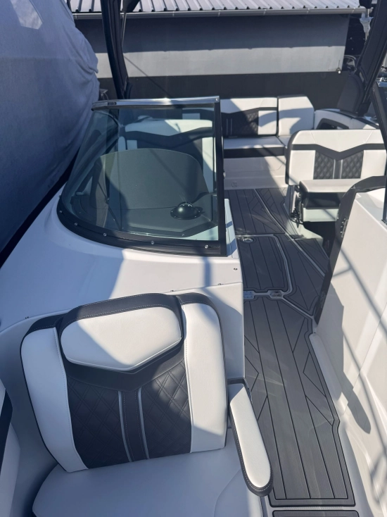 Monterey 278 SS nuevo en venta