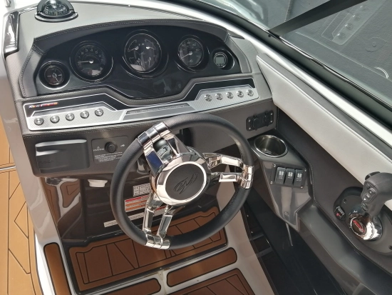 Monterey 258 SS nuova in vendita