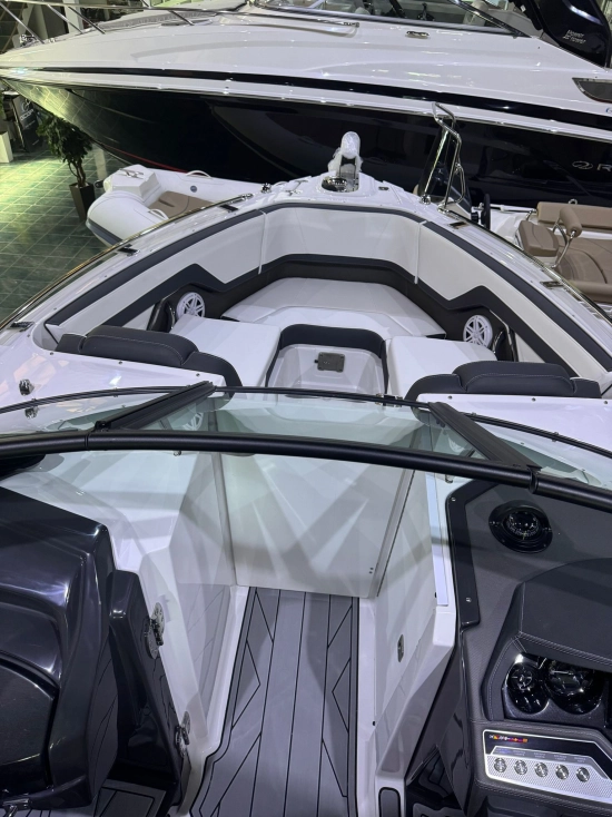 Monterey 258 SS usata in vendita