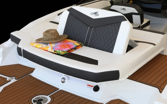 Monterey 238 SS novos à venda