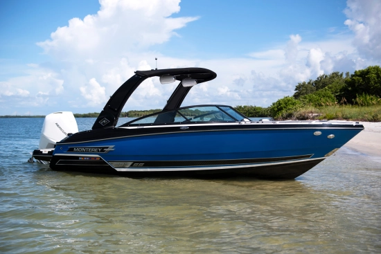 Monterey 235 SS novos à venda
