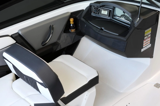 Monterey 218 SS nuevo en venta