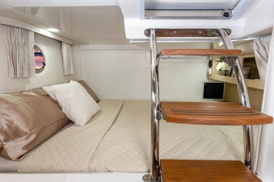Regal 28 Express usata in vendita