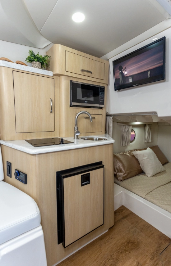 Regal 28 Express usata in vendita