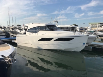 Rodman Spirit 31 Outboard novos à venda