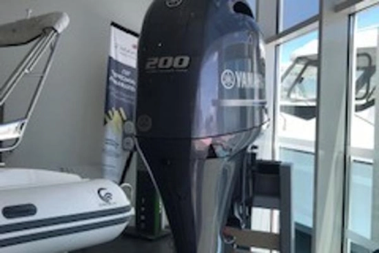 Capelli Tempest 700 novos à venda