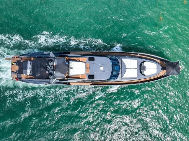 Palmer Johnson 120FT de segunda mano en venta
