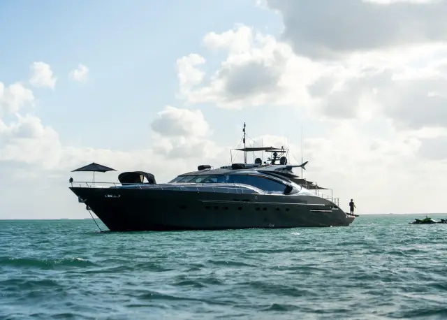 Palmer Johnson 120FT de segunda mano en venta