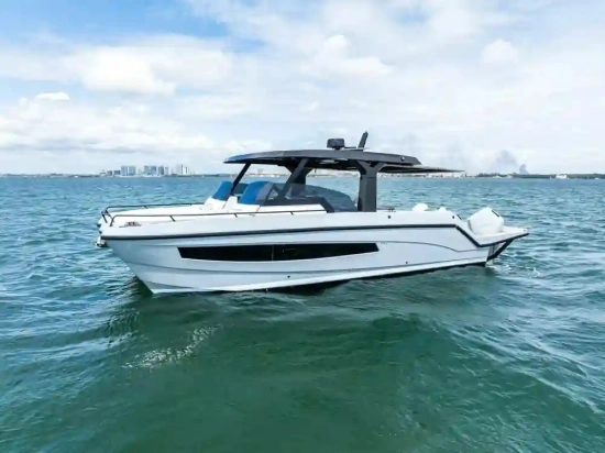 Tesoro Yachts T38 Power Cat usata in vendita