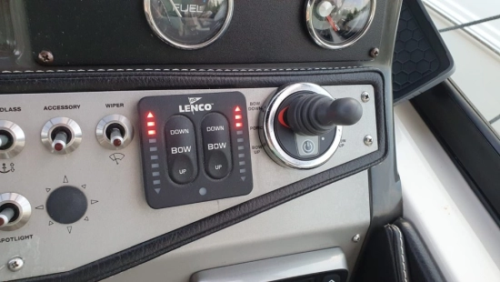 Four Winns V275 usata in vendita