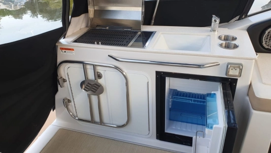 Four Winns V275 usata in vendita