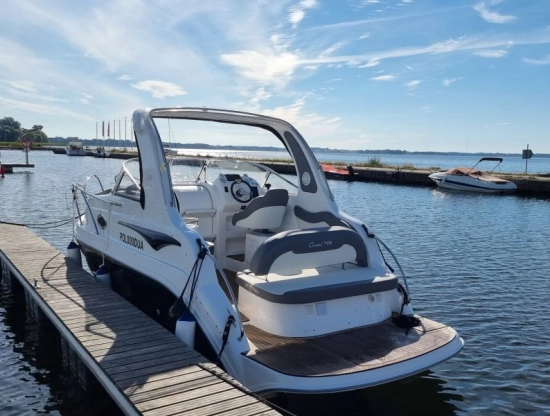 Coral Yacht 750 Sport Cruiser de segunda mano en venta