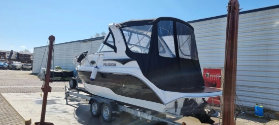 Coral Yacht 750 Sport Cruiser de segunda mano en venta