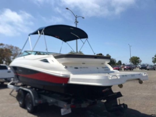 Sea Ray Sundeck 240 novos à venda