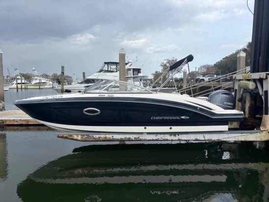 Chaparral 230 Suncoast Deluxe nuova in vendita