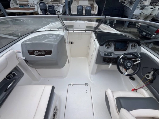 Chaparral 230 Suncoast Deluxe nuova in vendita