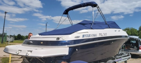 Four Winns Sundowner 255 de segunda mano en venta
