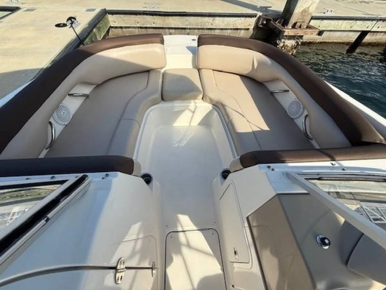 Bayliner 210 usado à venda