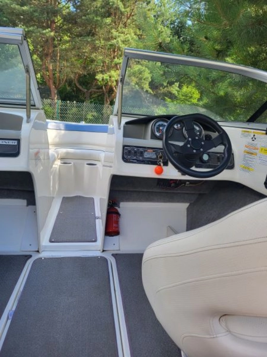 Bayliner 185 novos à venda