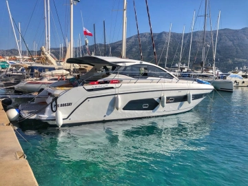 Azimut Atlantis 43 usata in vendita