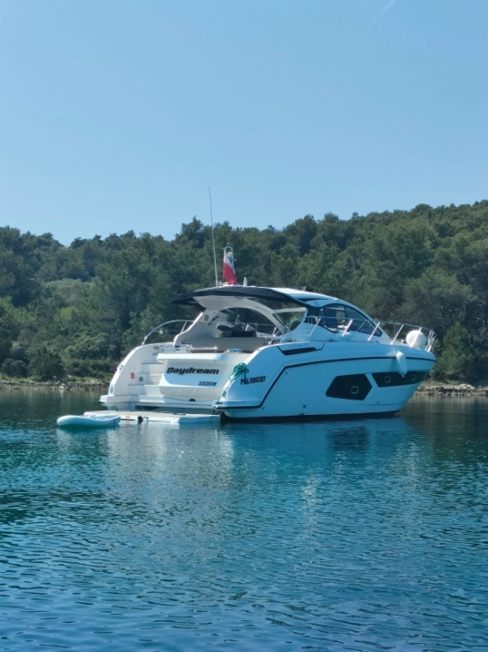Azimut Atlantis 43 usata in vendita