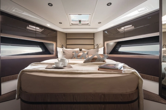 Azimut Atlantis 43 usata in vendita