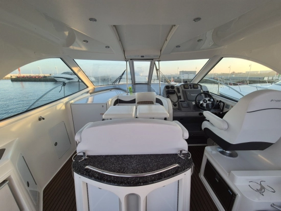 Cruisers Yachts 390 Coupe de segunda mano en venta