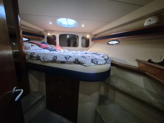 Cruisers Yachts 370 Express usata in vendita