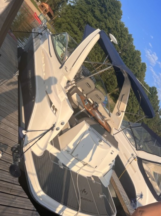 Monterey 290 CR usata in vendita