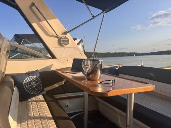 Monterey 290 CR usata in vendita