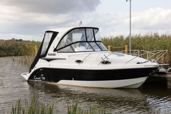 Coral Yacht 750 Hard Top nuevo en venta