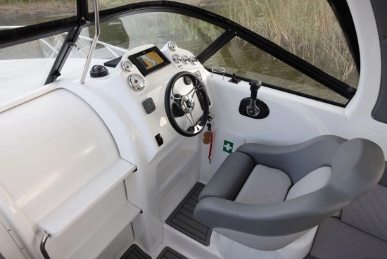 Coral Yacht 750 Hard Top nuevo en venta
