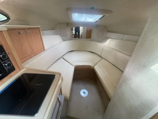 Sea Ray Sundancer 255 usata in vendita