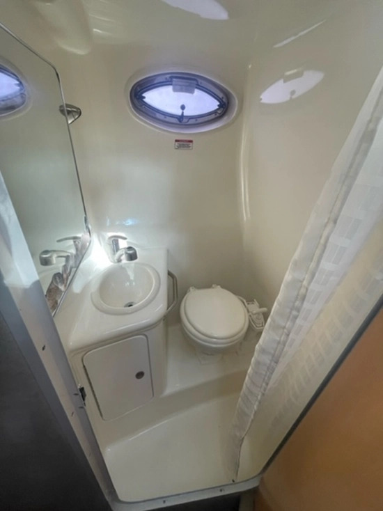 Sea Ray Sundancer 255 usata in vendita