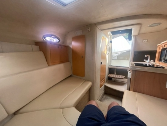 Sea Ray Sundancer 255 usata in vendita