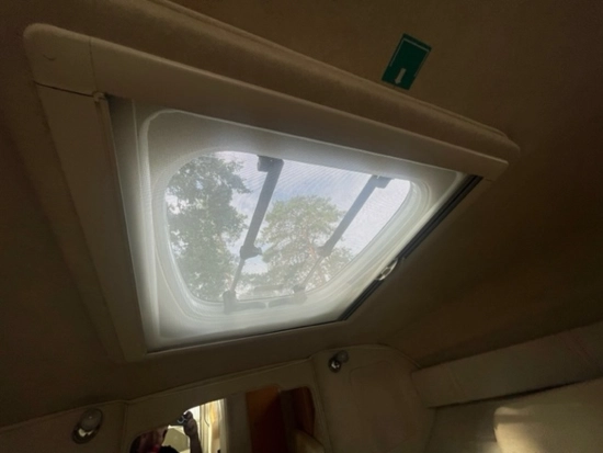 Sea Ray Sundancer 255 usata in vendita