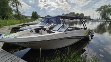 Glastron 245 GTS nuova in vendita