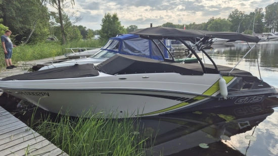 Glastron 245 GTS novos à venda