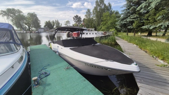 Glastron 245 GTS novos à venda