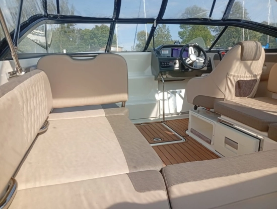 Bayliner VR6 Cuddy usado à venda
