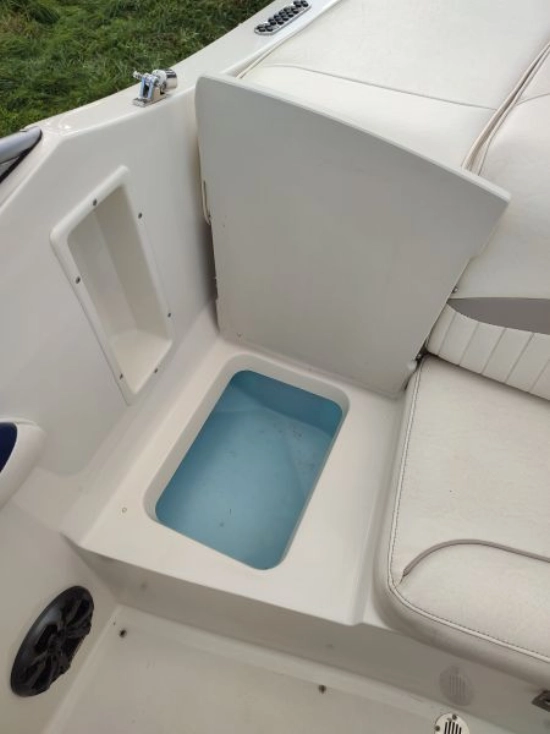 Stingray 208 CR usata in vendita