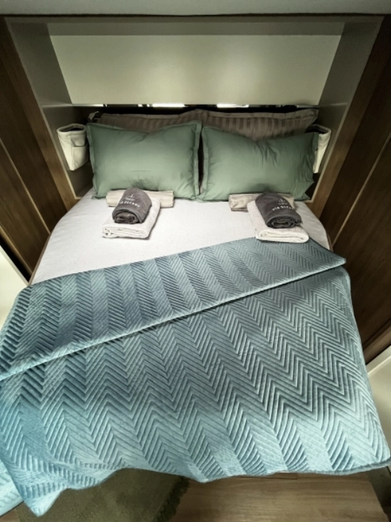 Chantier Catana Bali 5.4 usata in vendita