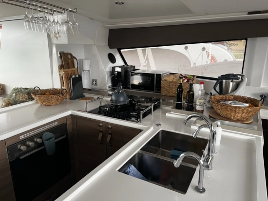 Chantier Catana Bali 5.4 usata in vendita