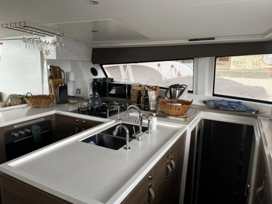 Chantier Catana Bali 5.4 usata in vendita
