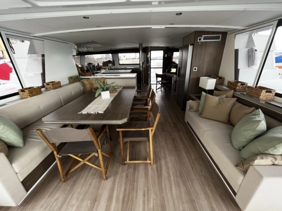 Chantier Catana Bali 5.4 usata in vendita