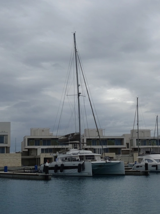 Chantier Catana Bali 5.4 usata in vendita